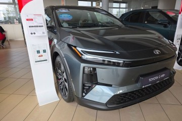 Toyota C-HR+ | 343 KM | EXECUTIVE | 4X4 | 2026